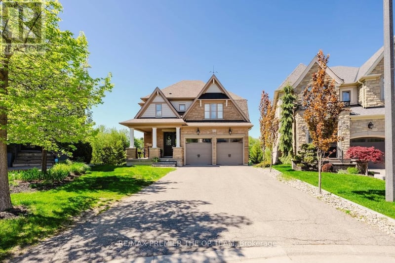 22 Adelia Place, King (King City), Ontario, L7B0B4, King (King City), Ontario — photo 1 of 5