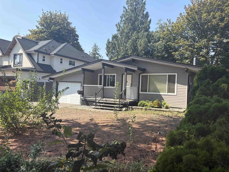 17234 JERSEY Drive, Surrey, British Columbia, V3S4X5, Surrey, British Columbia — photo 1 of 5