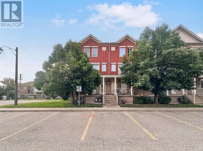 #31 5050 Intrepid Drive, Mississauga (Churchill Meadows), Ontario, L5M0E5, Mississauga (Churchill Meadows), Ontario — photo 1 of 5