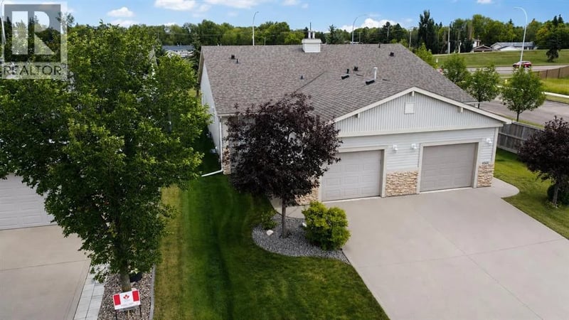 4503 69 Street, Camrose, Alberta, T4V5B3, Camrose, Alberta — photo 1 of 5