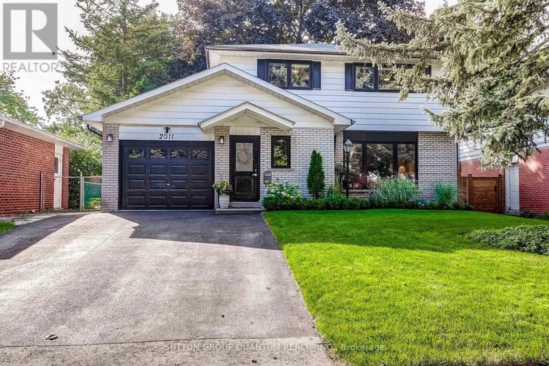 2011 Davebrook Road, Mississauga (Clarkson), Ontario, L5J3M4, Mississauga (Clarkson), Ontario — photo 1 of 5