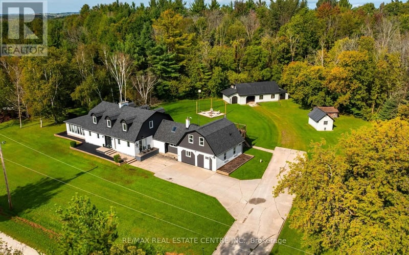 2570 Creemore Avenue, Clearview, Ontario, L0M1N0, Clearview, Ontario — photo 1 of 5