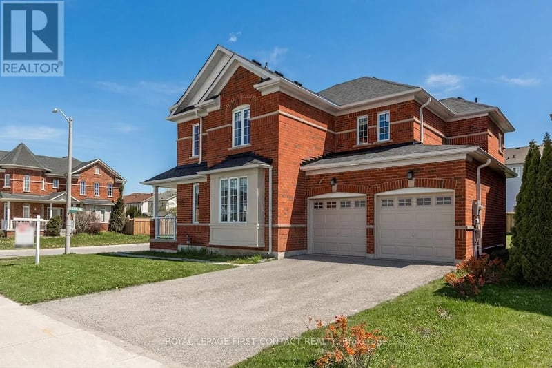 1 Griffin Gate, Barrie (Innis-Shore), Ontario, L4M7G4, Barrie (Innis-Shore), Ontario — photo 1 of 5