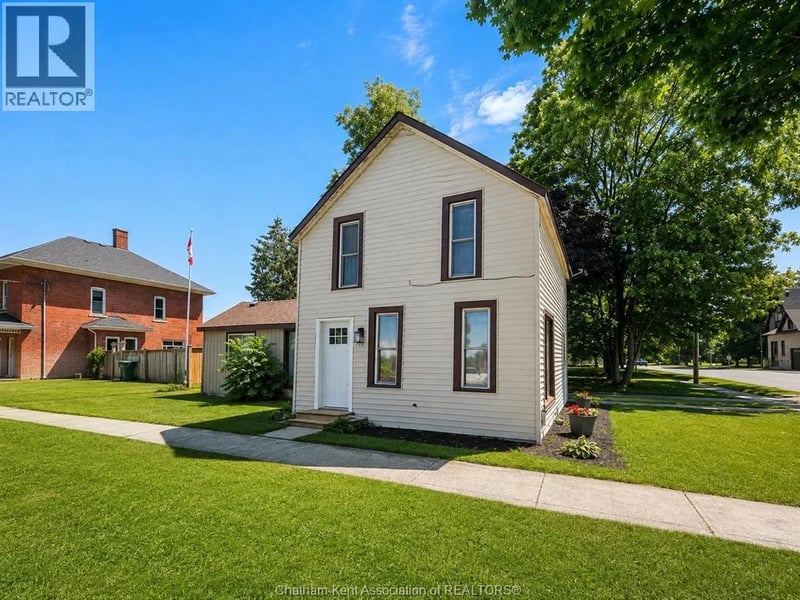 579 Centre Street, Dresden, Ontario, N0P1M0, Dresden, Ontario — photo 1 of 5