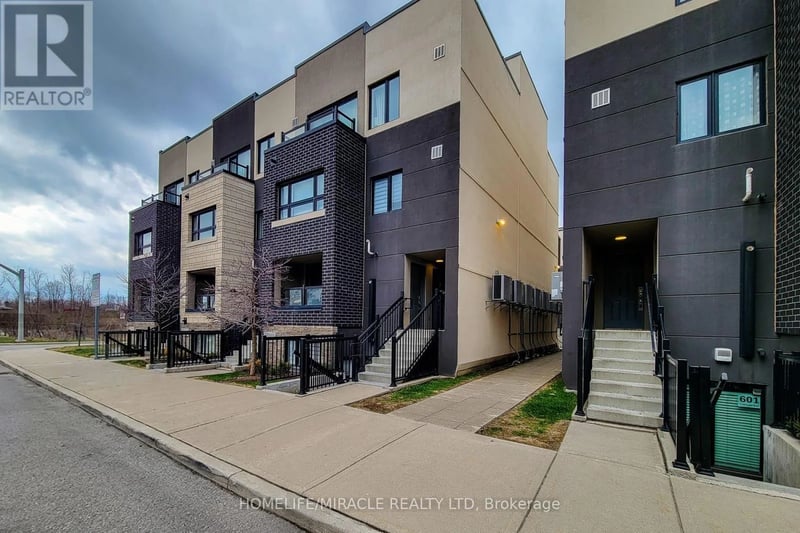 #513 1127 Cooke Boulevard, Burlington (LaSalle), Ontario, L7T0C3, Burlington (LaSalle), Ontario — photo 1 of 5