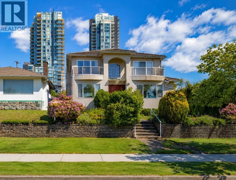 515 60TH Avenue, Vancouver, British Columbia, V6P1Z8, Vancouver, British Columbia — photo 1 of 5