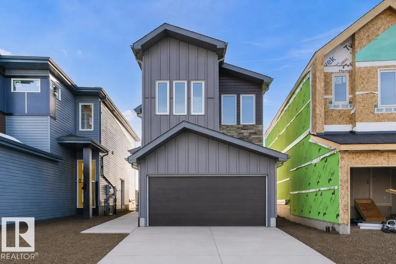 19107 20 AV NW, Edmonton, Alberta, T6M3E8, Edmonton, Alberta — photo 1 of 5