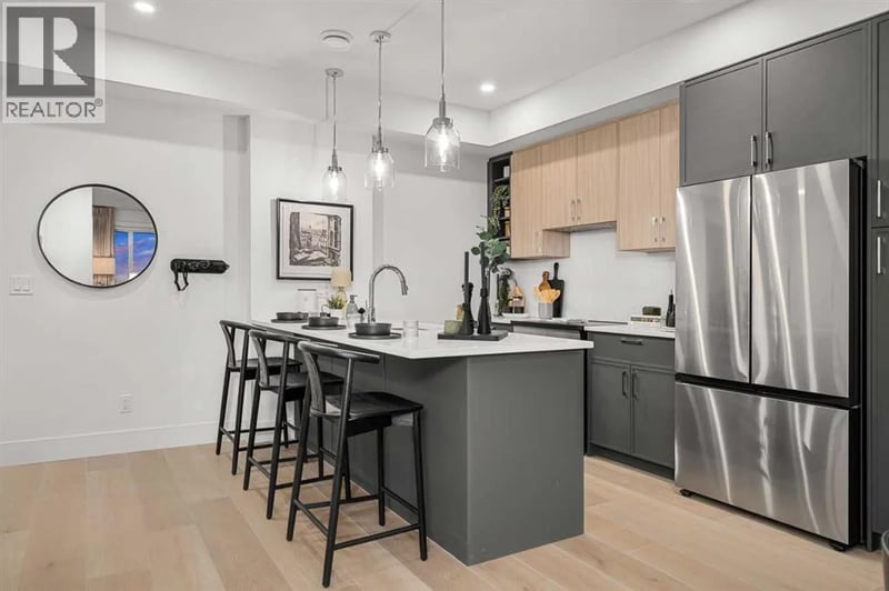 1850 80 Street Southwest, Calgary, Alberta, T3H3W5, Calgary, Alberta — photo 1 of 5