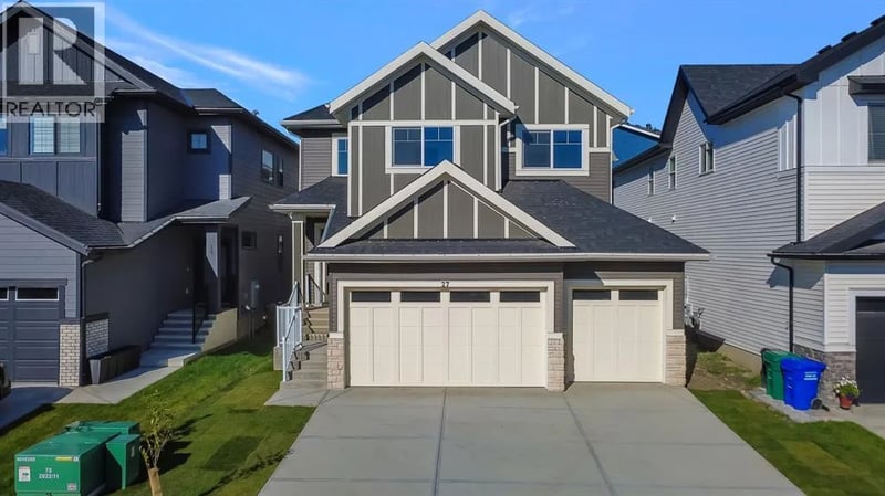 27 Heritage Close, Cochrane, Alberta, T4C2G8, Cochrane, Alberta — photo 1 of 5