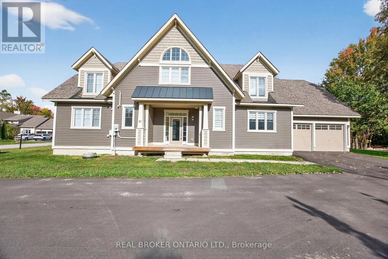 47 Marina Village Drive, Georgian Bay (Baxter), Ontario, L0K1S0, Georgian Bay (Baxter), Ontario — photo 1 of 5