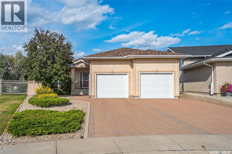 163 Blackburn CRESCENT, Saskatoon, Saskatchewan, S7V1E7, Saskatoon, Saskatchewan — photo 1 of 5