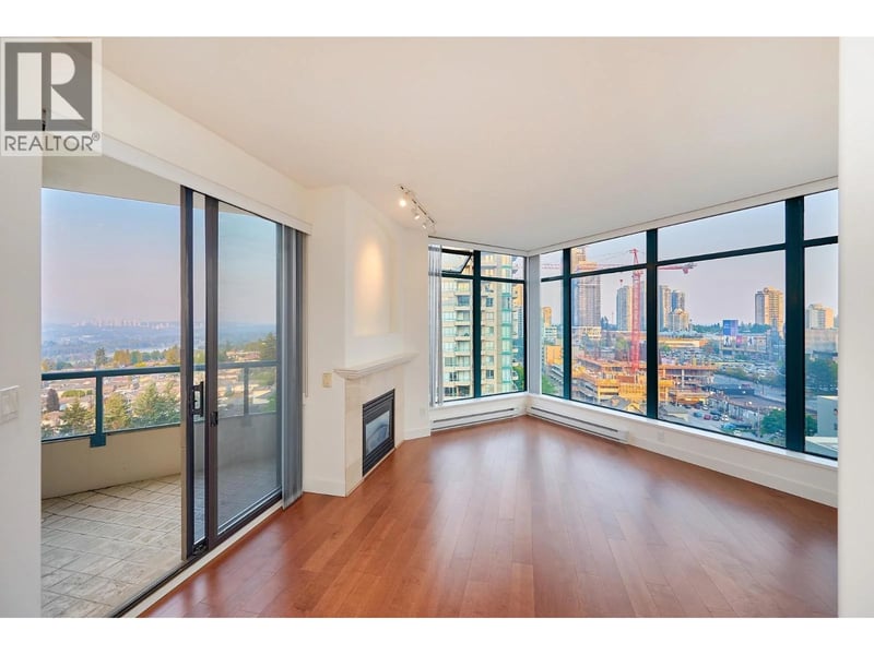 #1701 4567 HAZEL Street, Burnaby, British Columbia, V5H4V4, Burnaby, British Columbia — photo 1 of 5