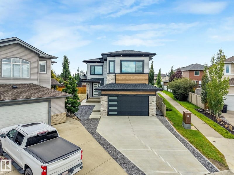 16 MIDDLETON CL, Leduc, Alberta, T9E0E3, Leduc, Alberta — photo 1 of 5