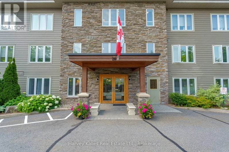 #205 26 Dairy Lane, Huntsville, Ontario, P1H0A4, Huntsville, Ontario — photo 1 of 5