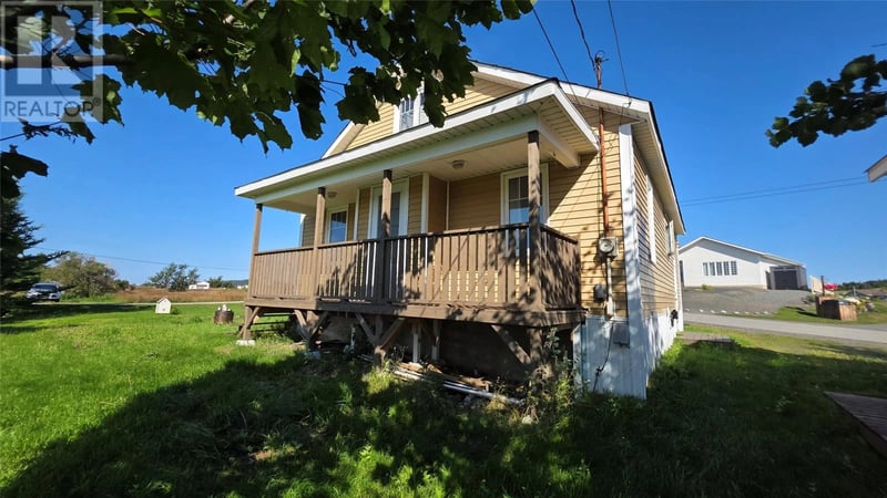 30 Gillesporte Road, Twillingate, Newfoundland & Labrador, A0G1Y0, Twillingate, Newfoundland & Labrador — photo 1 of 5