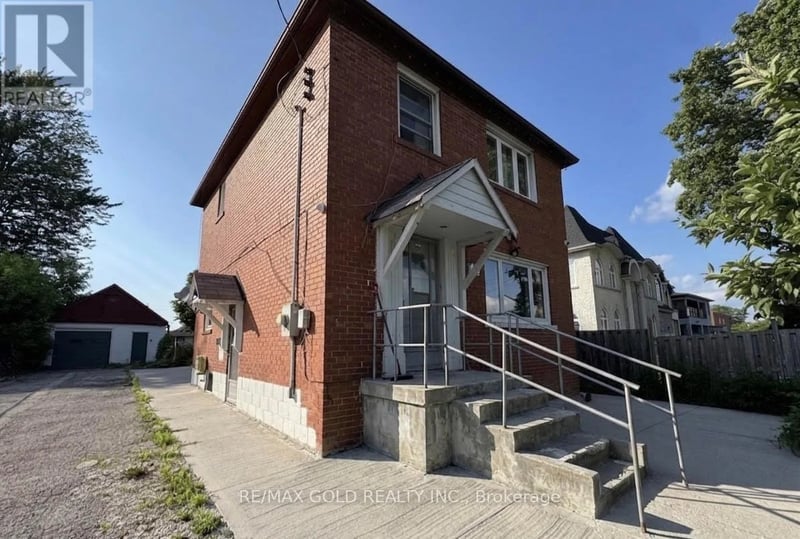 15 Scarboro Street, Mississauga (Malton), Ontario, L4T1E3, Mississauga (Malton), Ontario