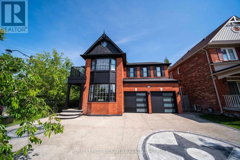 81 Bulmer Crescent, Newmarket (Woodland Hill), Ontario, L3X3K1, Newmarket (Woodland Hill), Ontario — photo 1 of 5