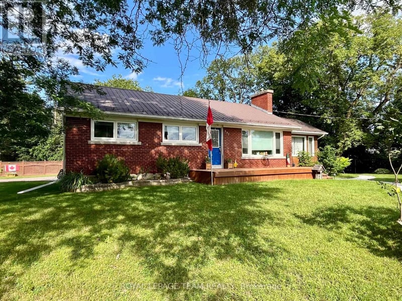 177 Arthur Avenue, Renfrew, Ontario, K7V1L5, Renfrew, Ontario — photo 1 of 5