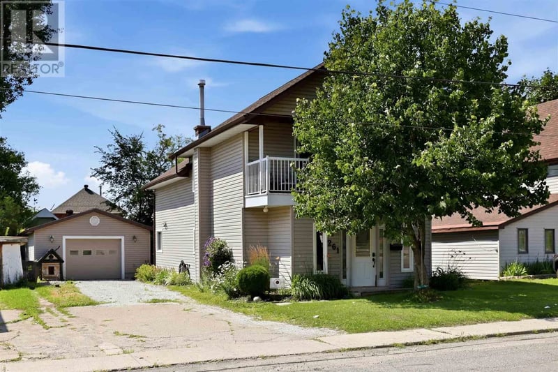 261 Spruce ST, Sault Ste. Marie, Ontario, P6B2H2, Sault Ste. Marie, Ontario — photo 1 of 5