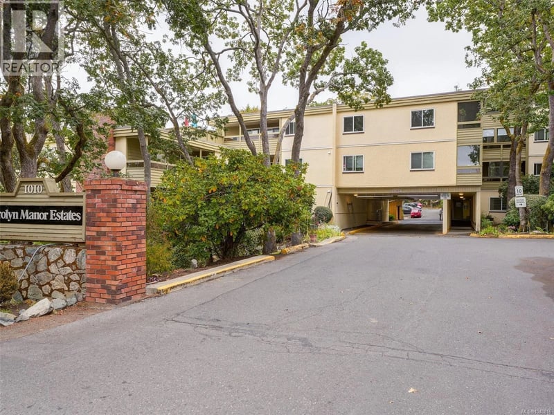 #108 1010 Bristol Road, Saanich, British Columbia, V8X4R8, Saanich, British Columbia — photo 1 of 5