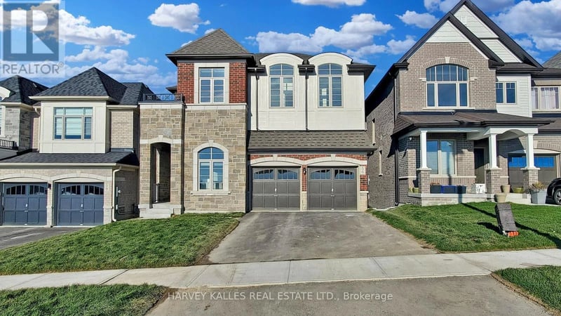 56 Charles White Court, East Gwillimbury (Sharon), Ontario, L0G1V0, East Gwillimbury (Sharon), Ontario — photo 1 of 5