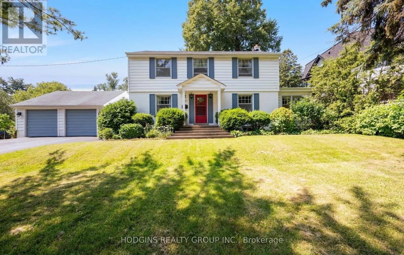 1558 Broadmoor Avenue, Mississauga (Mineola), Ontario, L5G3V1, Mississauga (Mineola), Ontario — photo 1 of 5