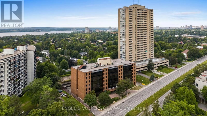 #104 2019 Carling Avenue, Ottawa, Ontario, K2A4A2, Ottawa, Ontario — photo 1 of 5
