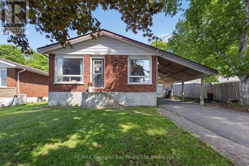 1060 HARBOURVIEW Drive, Midland, Ontario, L4R5J4, Midland, Ontario — photo 1 of 5