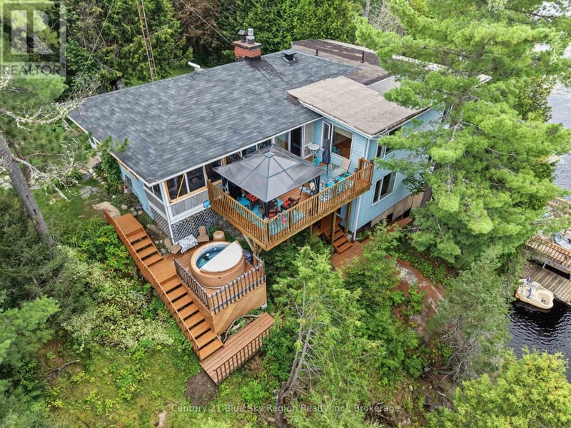 5065 Highway 11 North, Temagami, Ontario, P1B8G3, Temagami, Ontario — photo 1 of 5