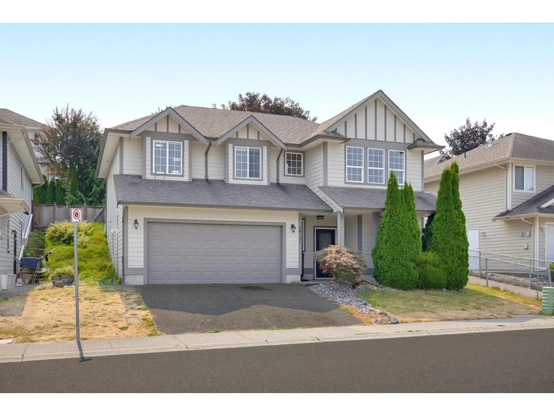 46193 STONEVIEW Drive, Chilliwack, British Columbia, V2R5W8, Chilliwack, British Columbia — photo 1 of 5