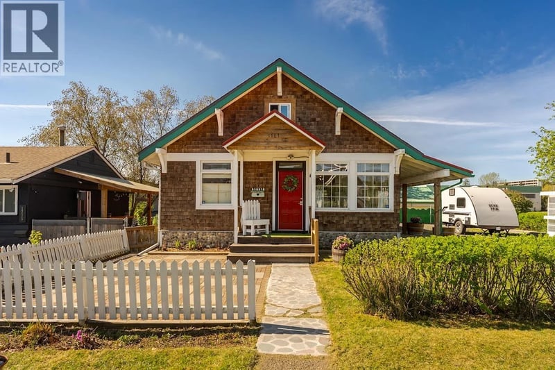 1787 7TH Avenue, Prince George, British Columbia, V2K3P7, Prince George, British Columbia — photo 1 of 5