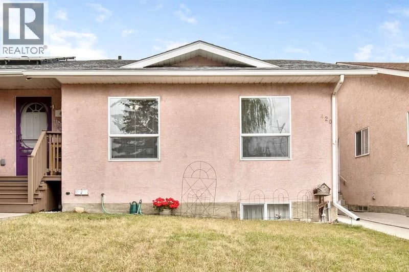 420 8 Avenue Southeast, High River, Alberta, T1V1J3, High River, Alberta — photo 1 of 5