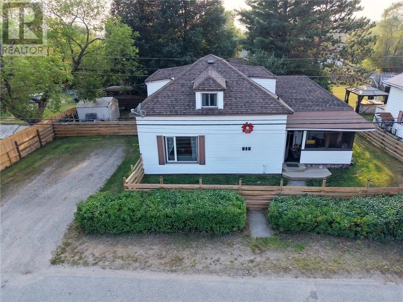 415 Wood Street, Espanola, Ontario, P5E1M5, Espanola, Ontario — photo 1 of 5