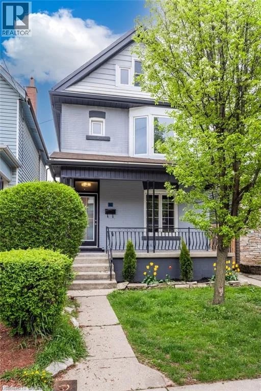 86 SMITH Avenue, Hamilton, Ontario, L8L5P1, Hamilton, Ontario — photo 1 of 5