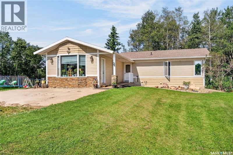 RM 399 Acreage, Lake Lenore Rm No. 399, Saskatchewan, S0K3V0, Lake Lenore Rm No. 399, Saskatchewan — photo 1 of 5