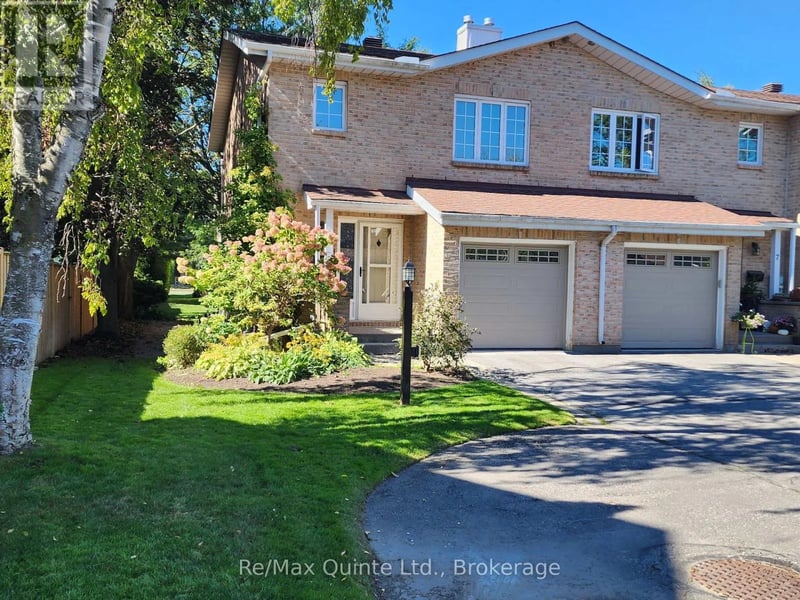 #8 11 JANLYN Crescent, Belleville (Belleville Ward), Ontario, K8N5R4, Belleville (Belleville Ward), Ontario — photo 1 of 5