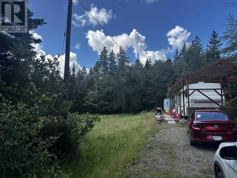 10 Gabe MacIssac Drive, Lake Uist, Nova Scotia, B2E0A1, Lake Uist, Nova Scotia — photo 1 of 5