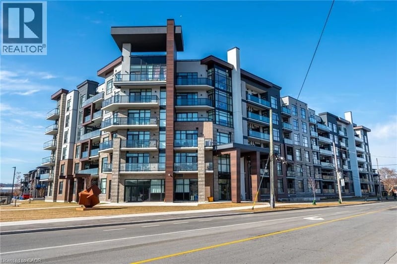 #613 600 NORTH SERVICE Road, Stoney Creek, Ontario, L8E0L2, Stoney Creek, Ontario — photo 1 of 5