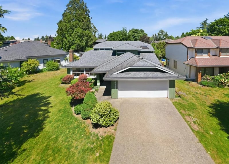 10446 FRASERGLEN Drive, Surrey, British Columbia, V4N1T5, Surrey, British Columbia — photo 1 of 5