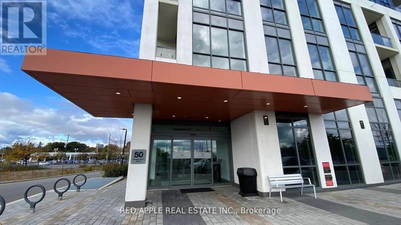 #1802 50 Thomas Riley Road, Toronto (Islington-City Centre West), Ontario, M9B0C5, Toronto (Islington-City Centre West), Ontario — photo 1 of 5