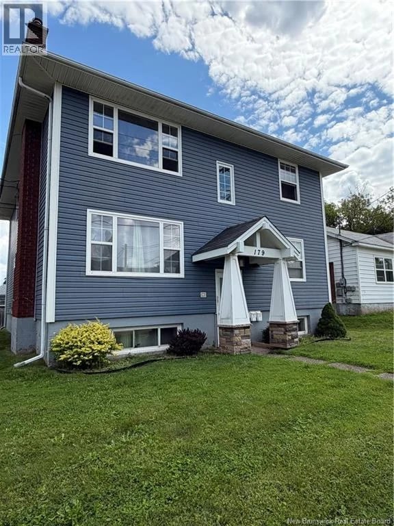 179 Edgett, Moncton, New Brunswick, E1C7B4, Moncton, New Brunswick — photo 1 of 5