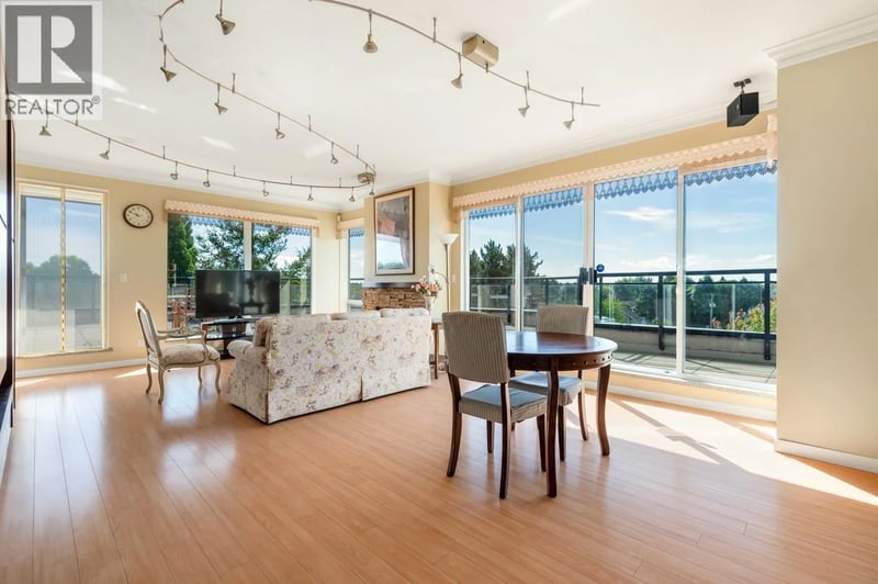 #419 8480 GRANVILLE Avenue, Richmond, British Columbia, V6Y1P6, Richmond, British Columbia — photo 1 of 5