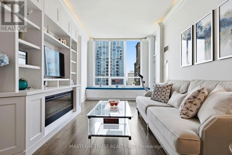 #2844 35 Viking Lane, Toronto (Islington-City Centre West), Ontario, M9B0A2, Toronto (Islington-City Centre West), Ontario — photo 1 of 5