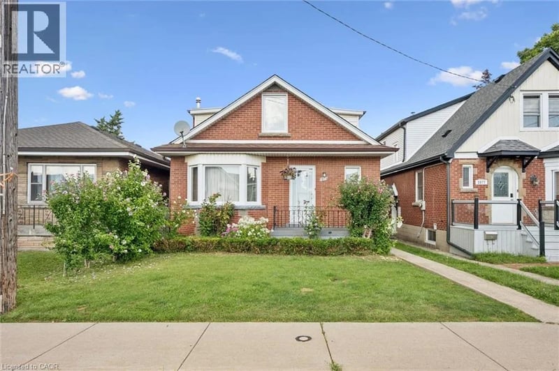 1873 MAIN Street East, Hamilton, Ontario, L8H1G3, Hamilton, Ontario — photo 1 of 5