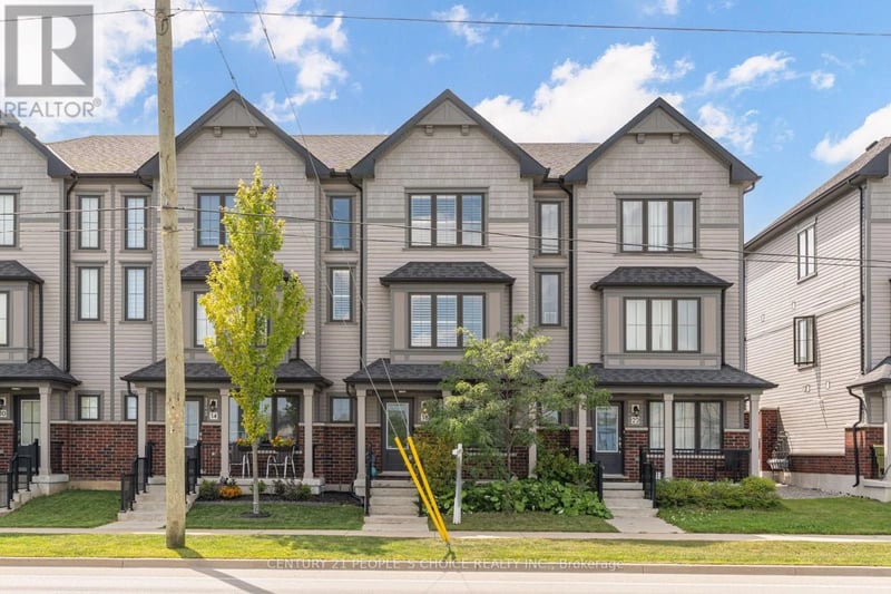 18 Jerome Way, Clarington (Bowmanville), Ontario, L1C3K2, Clarington (Bowmanville), Ontario — photo 1 of 5