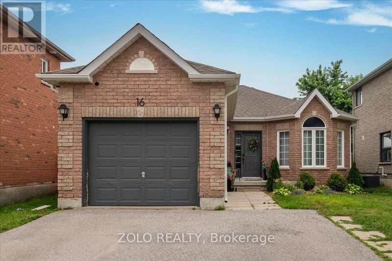 16 Esther Drive, Barrie (Painswick South), Ontario, L4N0X8, Barrie (Painswick South), Ontario — photo 1 of 5
