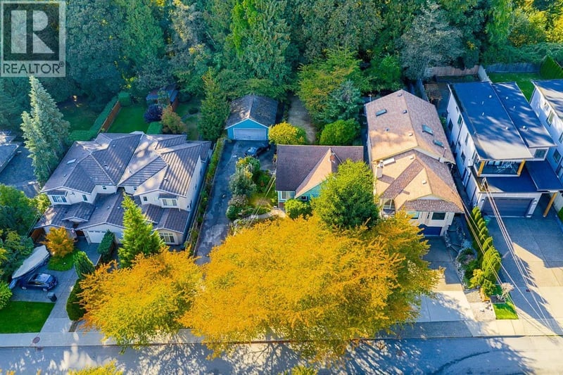 8061 MCGREGOR Avenue, Burnaby, British Columbia, V5J4H7, Burnaby, British Columbia — photo 1 of 5
