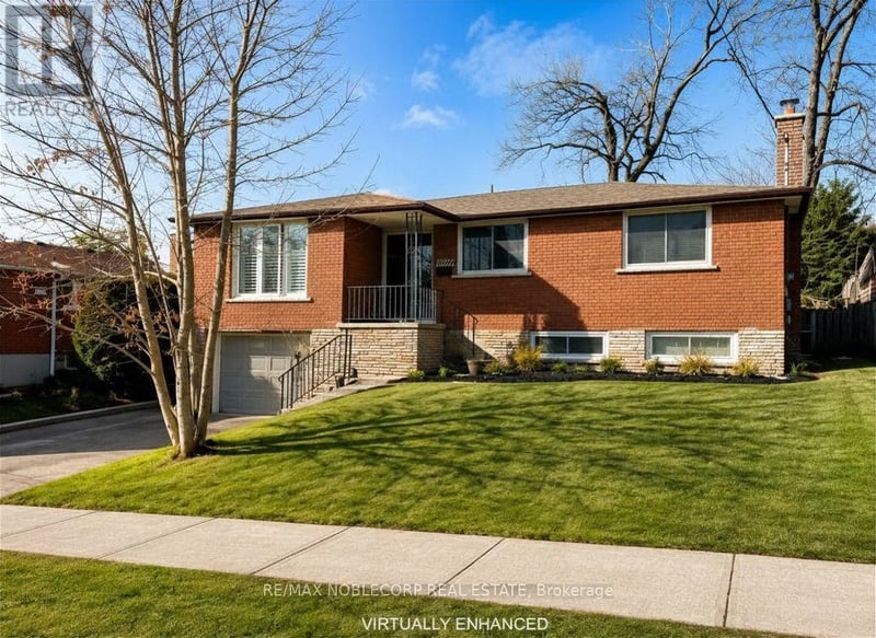 166 Collings Avenue, Bradford West Gwillimbury (Bradford), Ontario, L3Z1W1, Bradford West Gwillimbury (Bradford), Ontario — photo 1 of 5