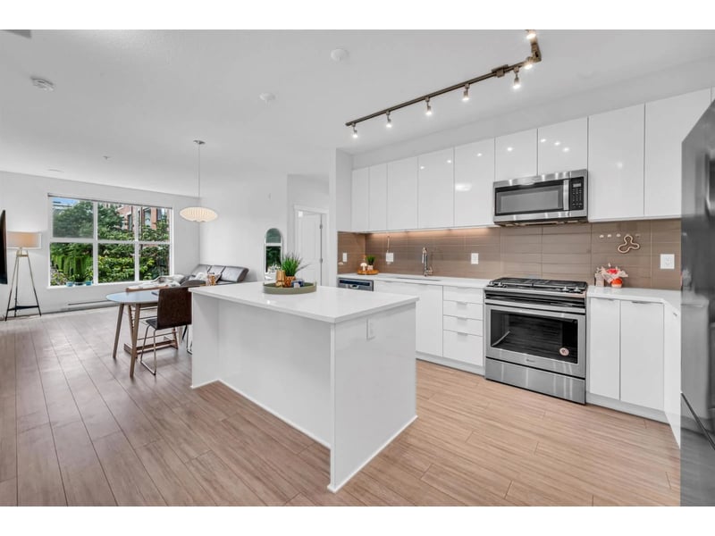 #A205 8150 207 Street, Langley, British Columbia, V2Y4J2, Langley, British Columbia — photo 1 of 5
