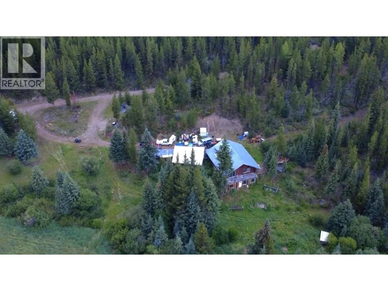8351 TZENZAICUT LAKE FOREST SERVICE Road, Quesnel, British Columbia, V2J3H9, Quesnel, British Columbia — photo 1 of 5